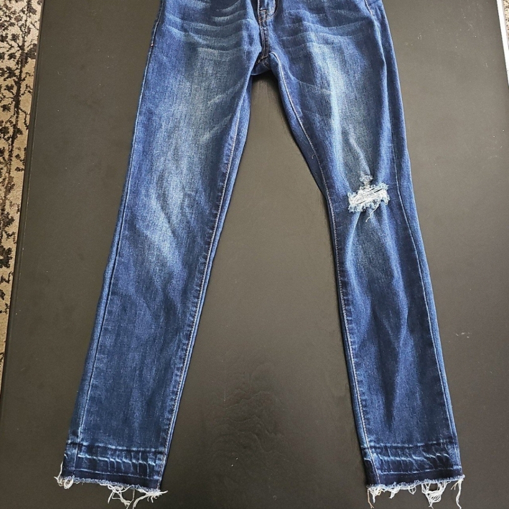 Morph pillow jeans